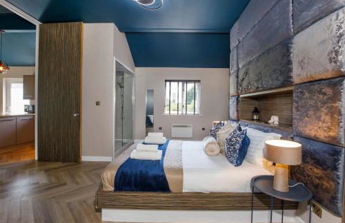 Oakwood Lodges with Hot tubs York - Photo 72