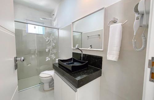 Apto Térreo com 2 quartos (ambos com ar split), sendo 1 suíte, internet privativa 300MBPS, no Residencial Vila Regina, condominio com piscina e área gourmet bem próximo a praia de Taperapuã - Foto 42