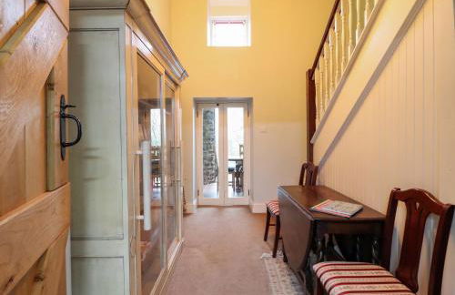 Bryn Y Garreg Cottage - The Wireless Tech Free Farm - Photo 10