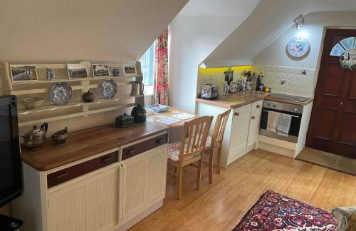 Walkers Retreat with garden and views - Photo 8