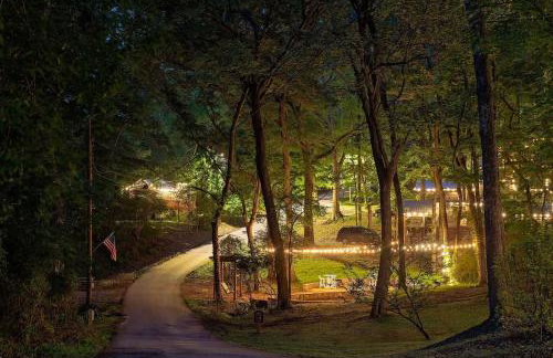 Lena Cabin Wooded Tiny Cabin - Hot Tub - Foto 30