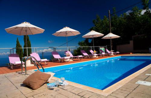 Amalia Apartments - Photo 45