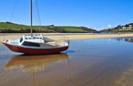 Amazing 2-bedroom apartment with lovely sea views - Foto 50