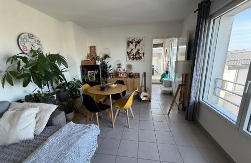 Cité du Vin 2 bedroom apartment - parking space - Foto 12