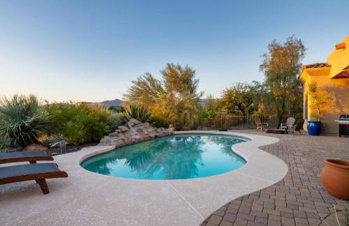 Desert Oasis with Pool Black Mountain Views - Photo 54