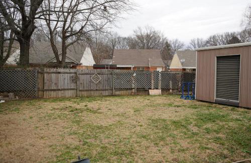 Modern and Cozy 3BR Memphis with Jetted Tub - Foto 55