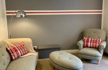Rhubarb Retreat - Stylish House, Sleeps 5, 10 mins to Durham City & Parking & Garden - Foto 28