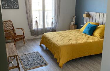 Appartement la corde a linge Gruissan village avec terrasses - Foto 2