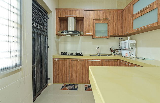 OYO Home 90532 Casa Azlinda Muslim - Foto 28