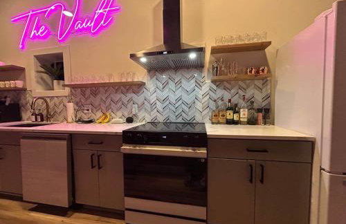 "The Vault" - 3 King Beds-3 Bath - Foto 45