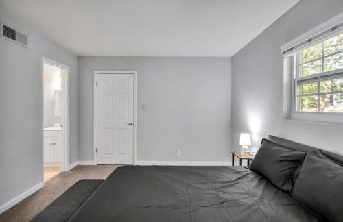 1BR Near Duke Hospital Downtown and DPAC - Foto 7