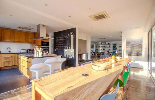 CABOTS Villa Moderne Tout Confort Grand Jardin & Piscine - Foto 7