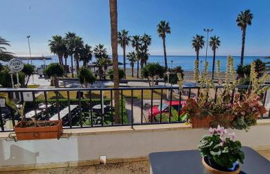 Beach panorama Caleta - Photo 1