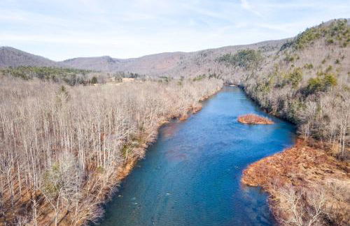 Serenity on the River Luxe Lewisburg Cabin! - Foto 42