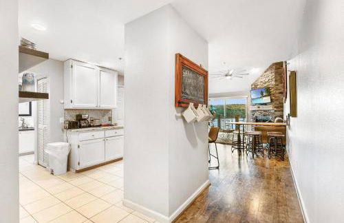 Penthouse Living In The Heart of the State Park - Foto 10