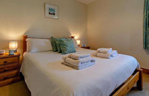 2 Bed in Helston oc-roseb - Photo 11