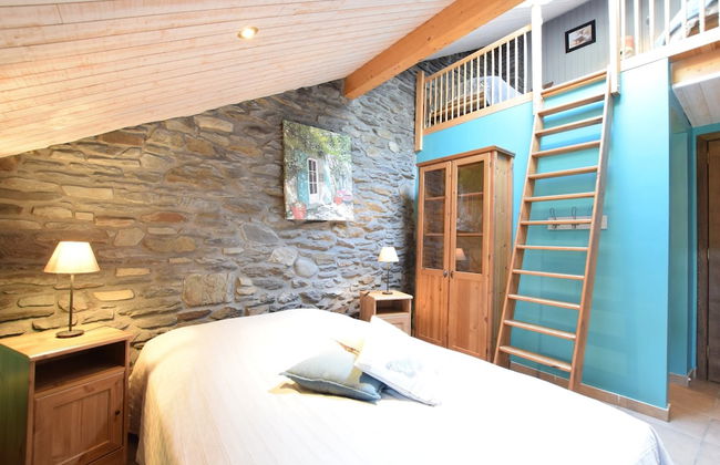 Renovated Mill in Bastogne Near Waterfall - Photo 29