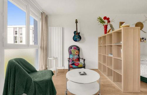 Studio BoHÈME, Parking, proche Aéroport, MEETT & Airbus - Foto 12