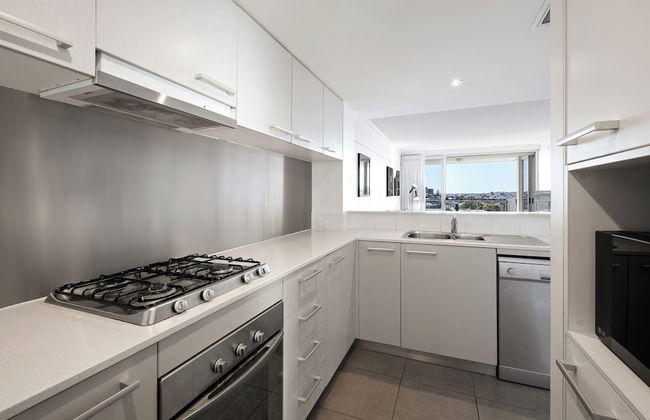 Trilogy Residences - Photo 15