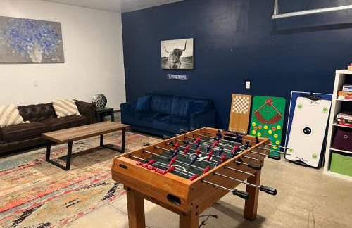 Near Broadway & Opry 3BR Game Room Sleeps 10 - Foto 38