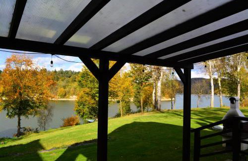 Brama Sanu - z prywatną linią brzegową Jeziora Solińskiego - pomosty - pontony - basen sezonowy - Foto 49