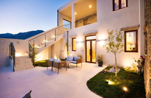 Mirthea Suites - Photo 18