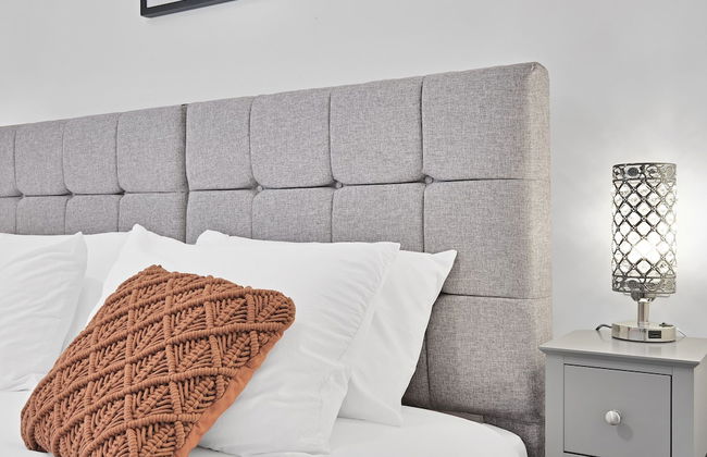 Belmore 1 & 2 Bedroom Luxury Apartment - Foto 47