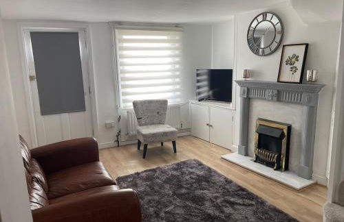 Cozy two bedroom home with historic significance - Foto 5