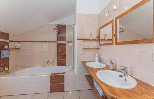 Nice Home In Primosten With Wifi - Foto 44