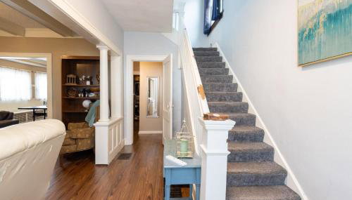 5 Bedroom 3200 Sq Ft House for Downtown Travelers - Foto 5