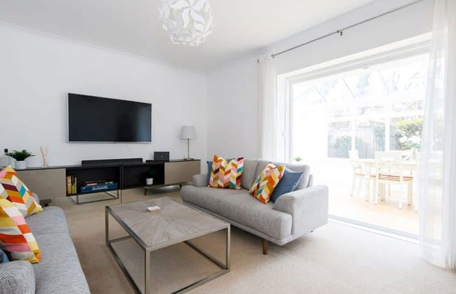 Modern Stylish Seaside Family Home - Foto 11