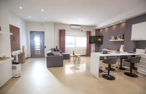 Kalafatis Downtown Apartment - Photo 30