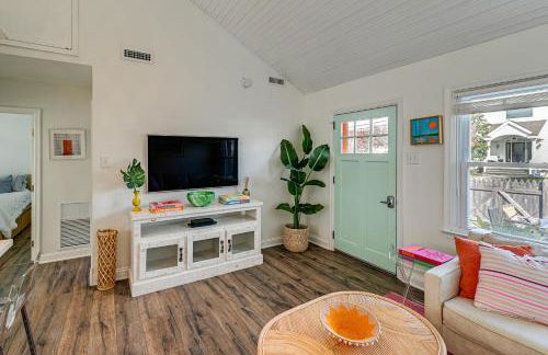 Walk to Beach and Dtwn Dining! Avalon Coastal Escape - Foto 6