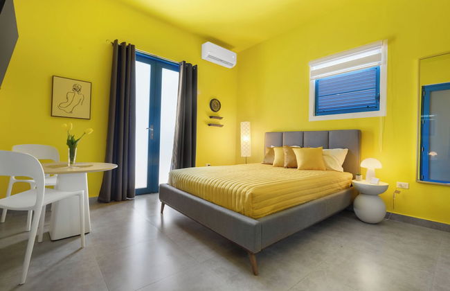 MANSION MIRAFLORES - Photo 3