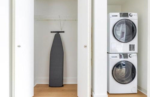 Blueground Long Island City pool nr Gantry Plaza NYC-2233 - Foto 19