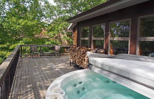 Mountaintop Lookout with Hot Tub under the Stars - Foto 2