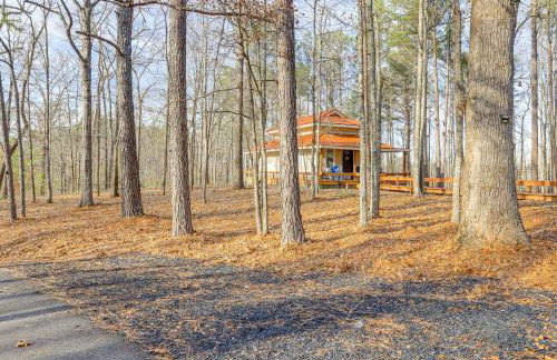 Forest-View Gem in Grantville with Wraparound Deck - Foto 25