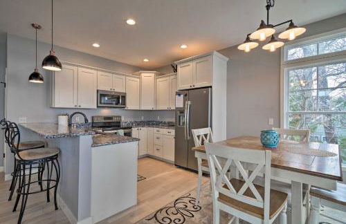 Lakefront Home with Dock! 18 M to Caberfae Peaks - Foto 3