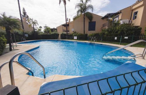 New - MiJa basement Loft Apartment steps from Beach - perfect for Sun and Sport Seekers - Foto 38