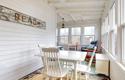 Driftwood Cottage by Bayley Vacation Rentals - Foto 15