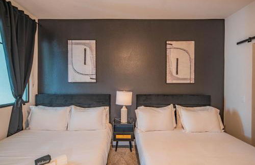 Chic Retreat Near Kierland Golf Pool Gym Washer DryerD - Foto 29