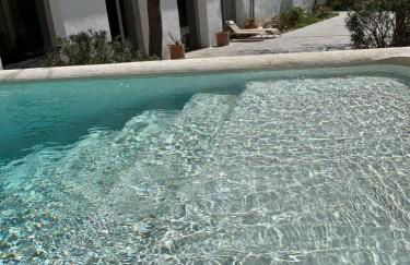 Amazing suite by the fair - Photo 36