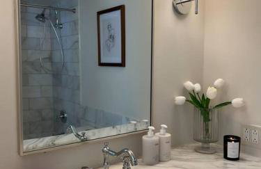 Mr. Nomad: Artistic Abode in Uptown - Foto 16