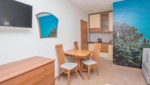 Apartments Antonio - Studio with Balcony 2 1 - 5 - Foto 4