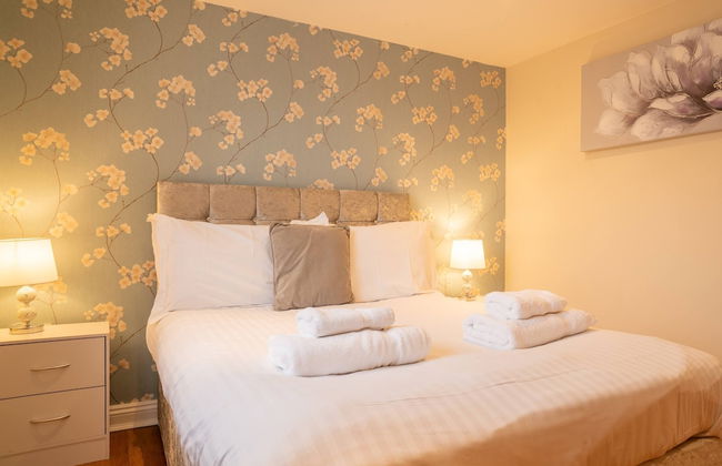 Elckys Lodge - Hot Tub Retreat Near York - Foto 6