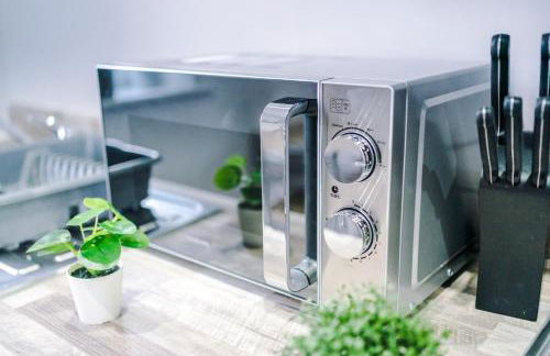 1BR & 2BR Apt -for CONTRACTORS- free PARKING close to EVERTON & ANFIELD stadium, Liverpool City Centre managed by Chique Properties Ltd - Foto 11