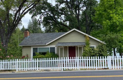 Vans Yosemite Garden Cottage - Foto 1