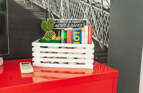 Beach & Urban Attic - Photo 10