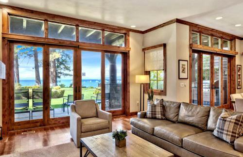 The PEAK Rubicon 11 - The Ultimate in Lakefront Luxury - Foto 2