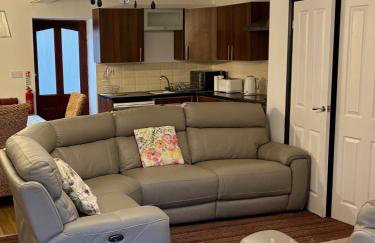 The Workshop - Photo 7